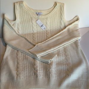 NWT New York & Co Cream Cold Shoulder Sweater